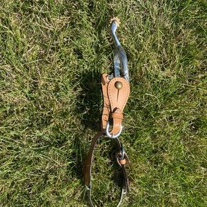 Women’s boot spurs